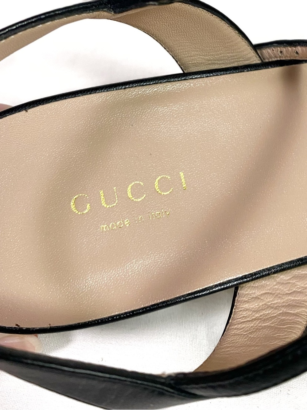 Gucci Interlocking G-logo Blondie Leather Flat Sandals - Picture 6 of 9